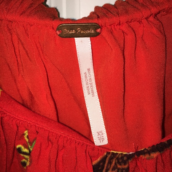 FREE PEOPLE off shoulder crop top - Picture 3 of 5